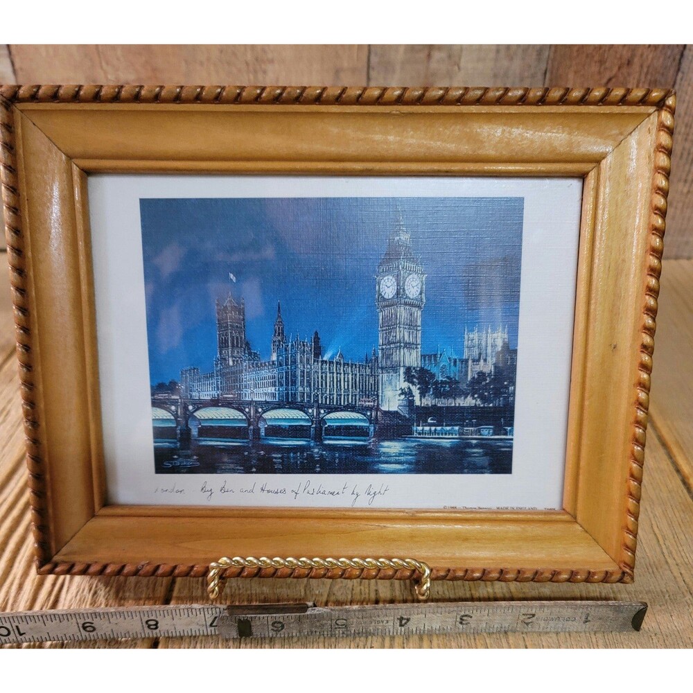 London, Big Ben and the houses of parliament by light. S. Thomas Benacci. 1988